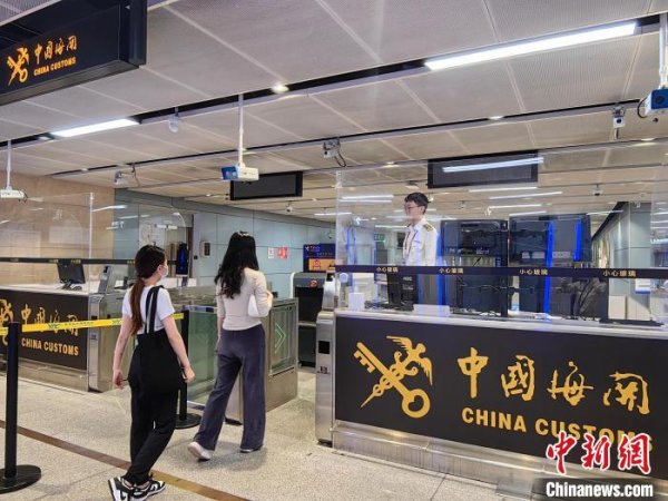 盛多网 2025年上半年昆明机场口岸客货两旺 增幅显著